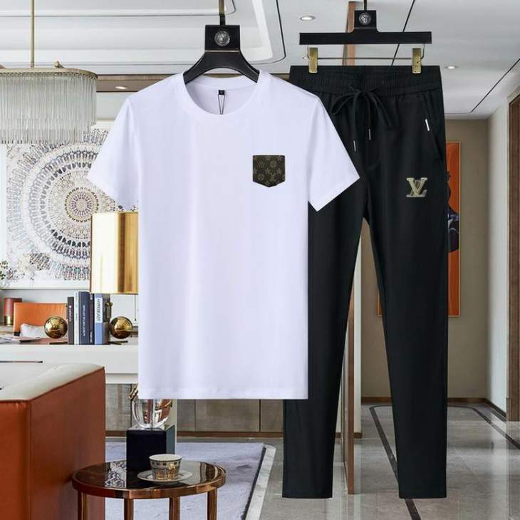 Picture of LV Shirt Pant Suits _SKULVM-4XL11Ln11523363